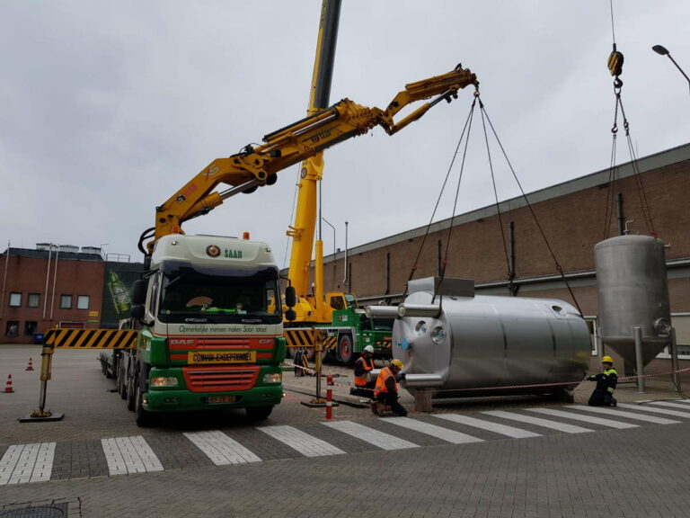 chauffeur autolaadkraan - silo lossen